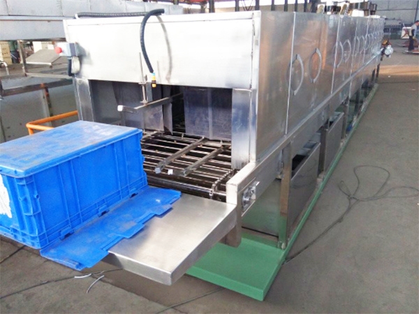 Turnover box cleaning and drying machine (ordered by Qingdao Hisense)